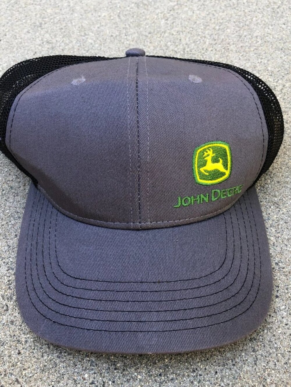 JOHN DEERE Trucker Hat Men's Grey Adjustable Snapback Cap